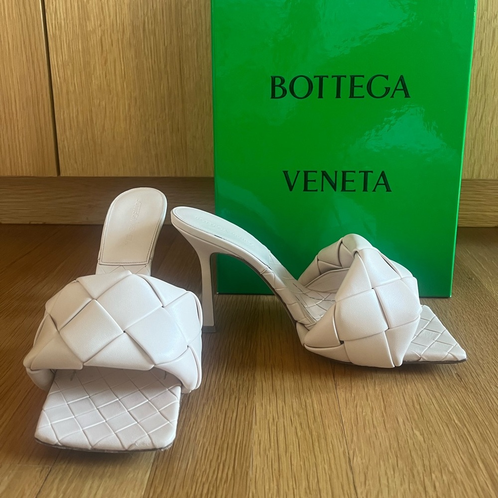 Bottega Veneta Lido Mule